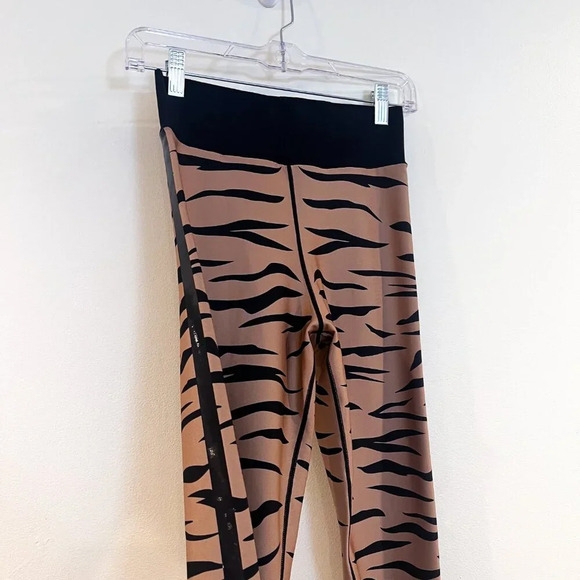 Ultracor Brown Animal Print Zebra High Waist Compression Cycling Leggings Large - Picture 2 of 7